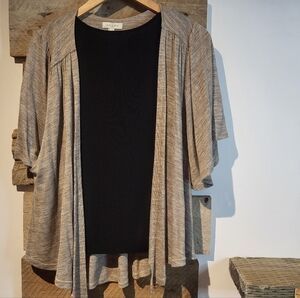 Axara Paris Women's Beige Cardigan Sweater